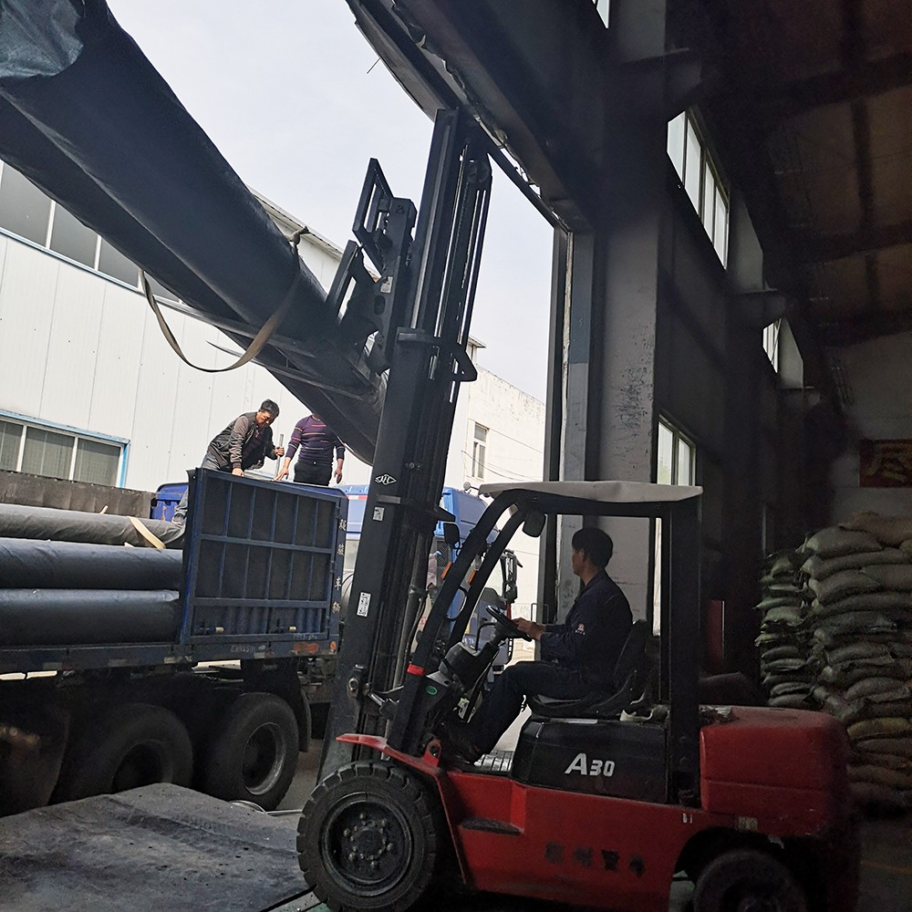 Contemporary Design Style Nonwoven Geotextile Fabric at Supply with Length as Request