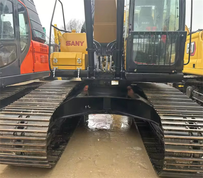 1.2 Cubic Meters Excavator Used Digger Depth Of Excavation 4330