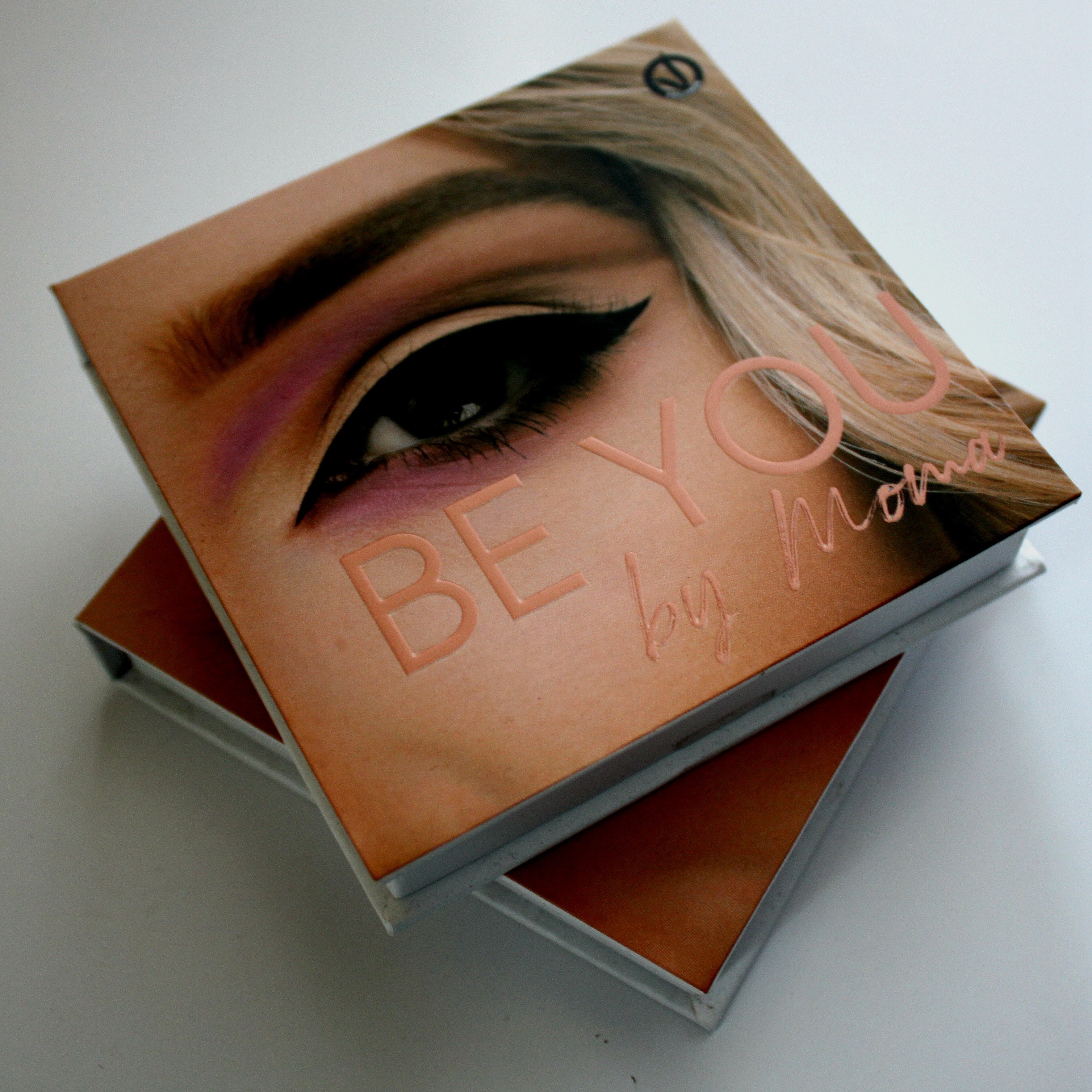 9 Pans Position Baked Eyeshadow Palette Packaging CMYK Printing