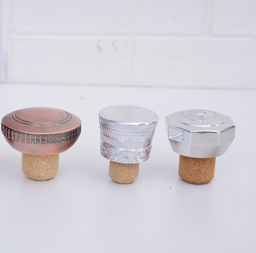 Clear Wine Bottles Stopper 750ml With T Shape Wooden Cap Customized Color Bottle Cap