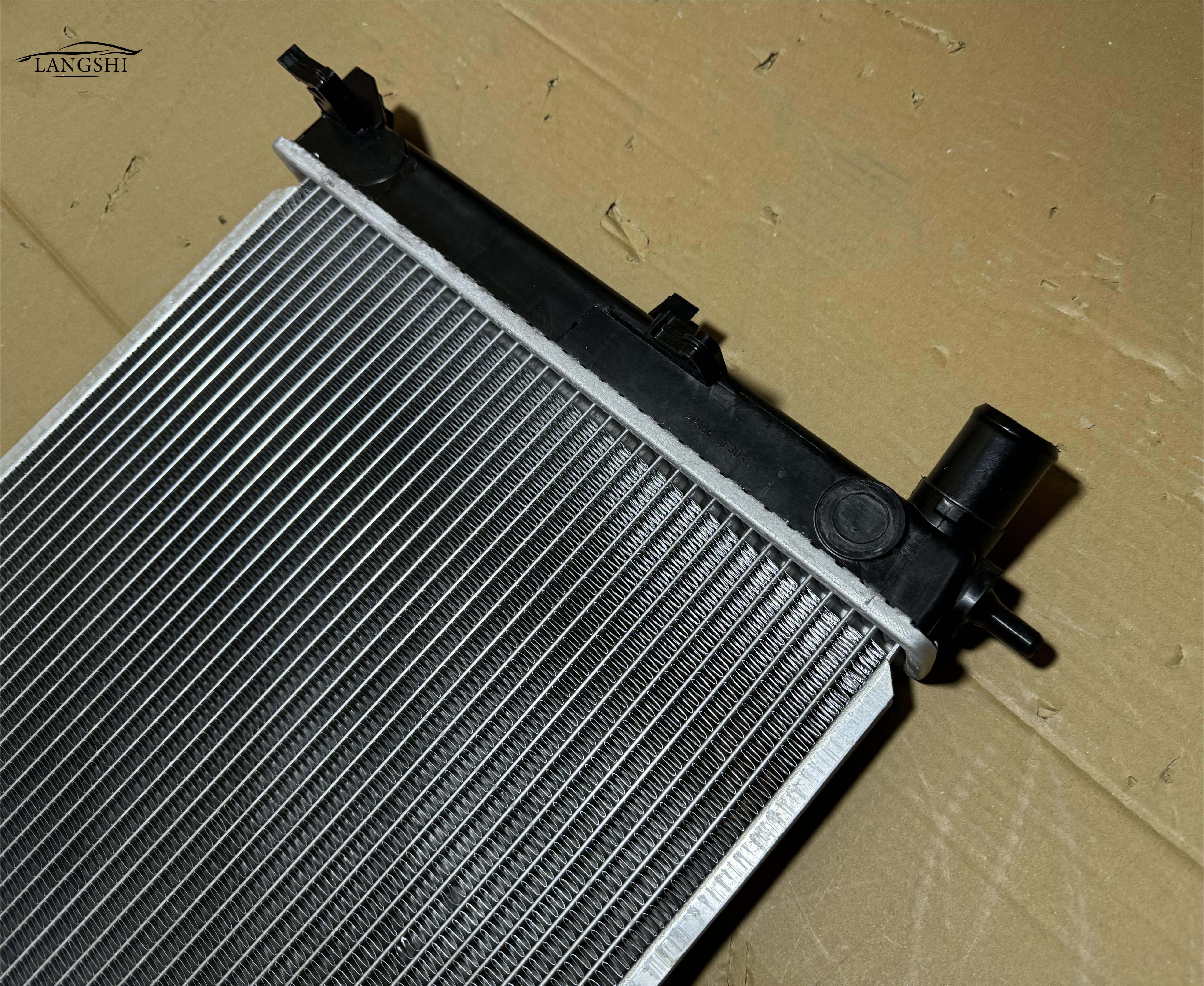 253101R000 Car Engine Coolant Cooler Aluminum Radiator Water Tank for Hyundai ACCENT MT