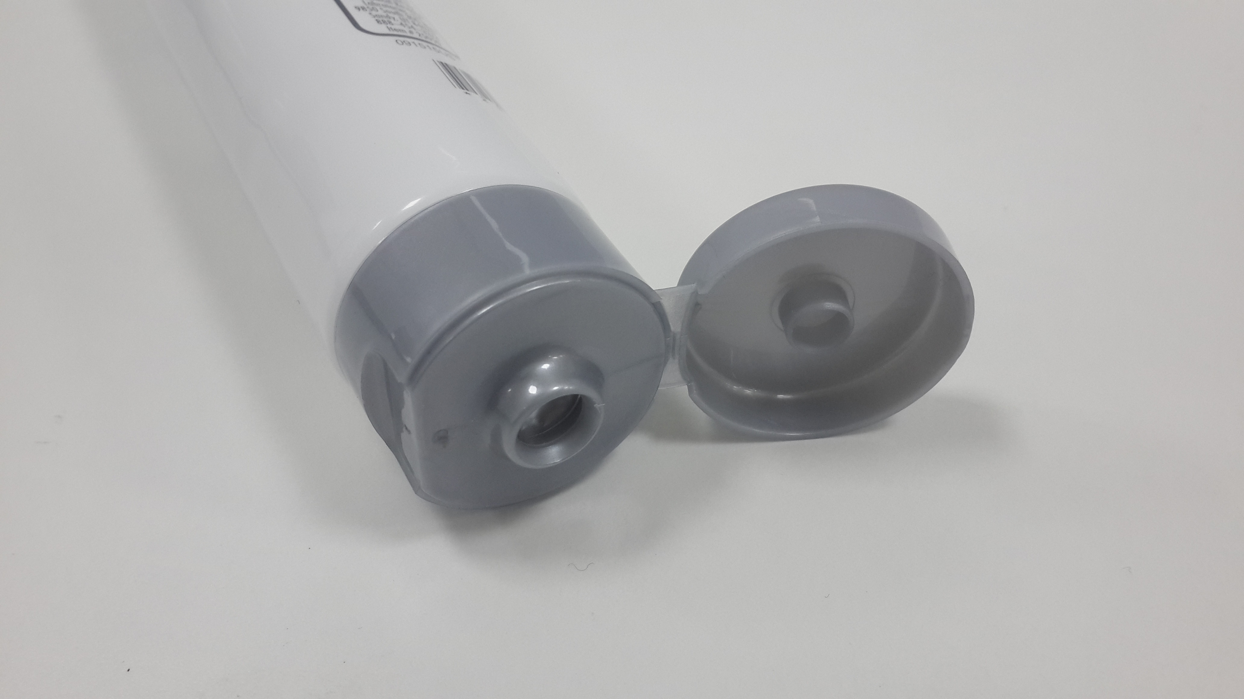 4oz Offset Printing Laminated Toothpaste Plastic Tube With Screw Flip On Cap 4oz gum packaging