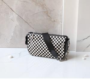 Wholesale Horsehair Checkerboard Crossbody Bag 24cm 15cm Black And White Messenger Bag from china suppliers