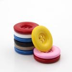 Oeko-tex Factory Wholesales Garment Accessories Fashion 4 Holes Plastic Button