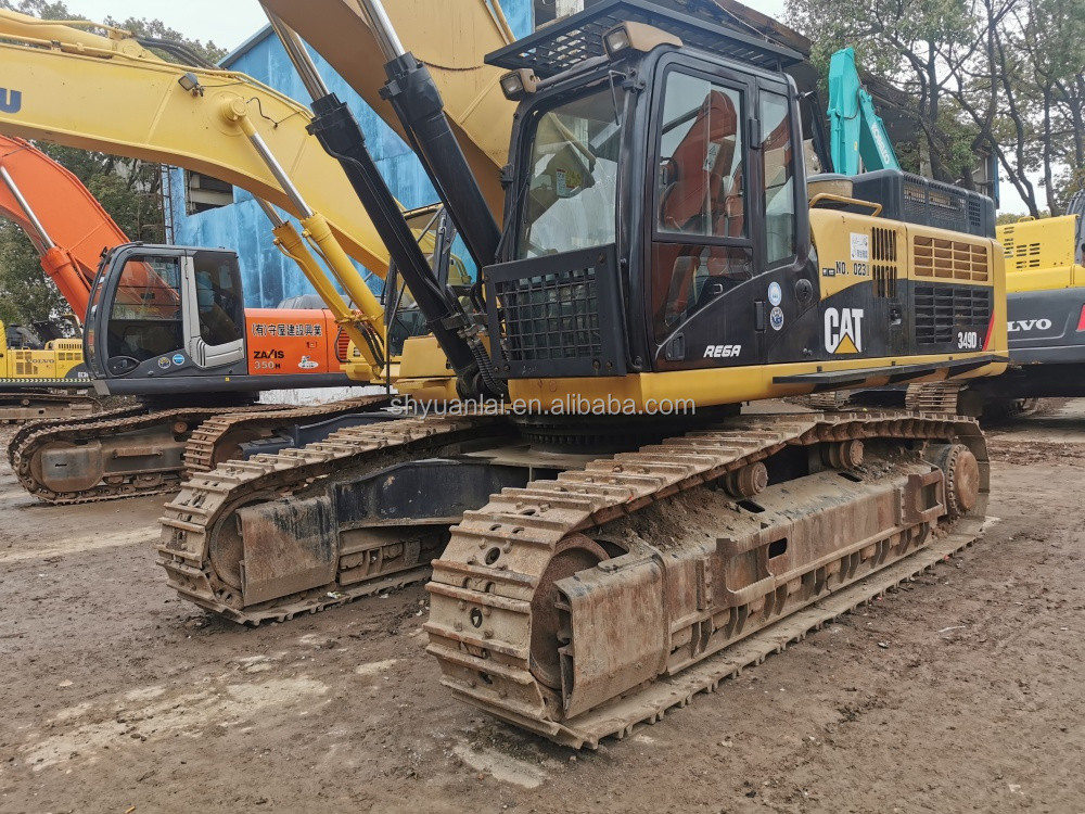 Used Second Hand CAT349D Excavator Strong Power and Soft Steel Design Original Paint