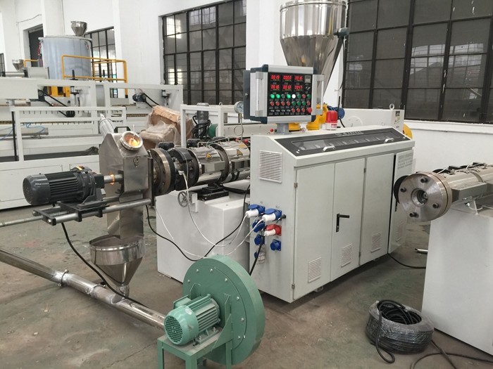 Soft PVC Hot Cutting Plastic Pelletizing Machine SJSZ80-156 Extruder Model
