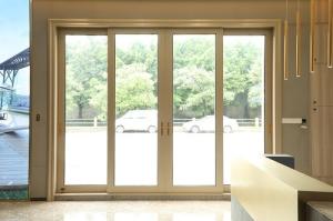 Wholesale 1.8mm Aluminum Frame Sliding Glass Doors from china suppliers