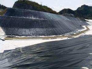 Wholesale 1.5mm 2mm Plastik PVC Geomembrane Film ISO9001 Fish Farm Landfill from china suppliers