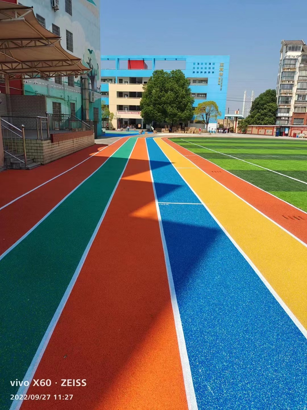 Customized Competition Running Track With Fade Resistance