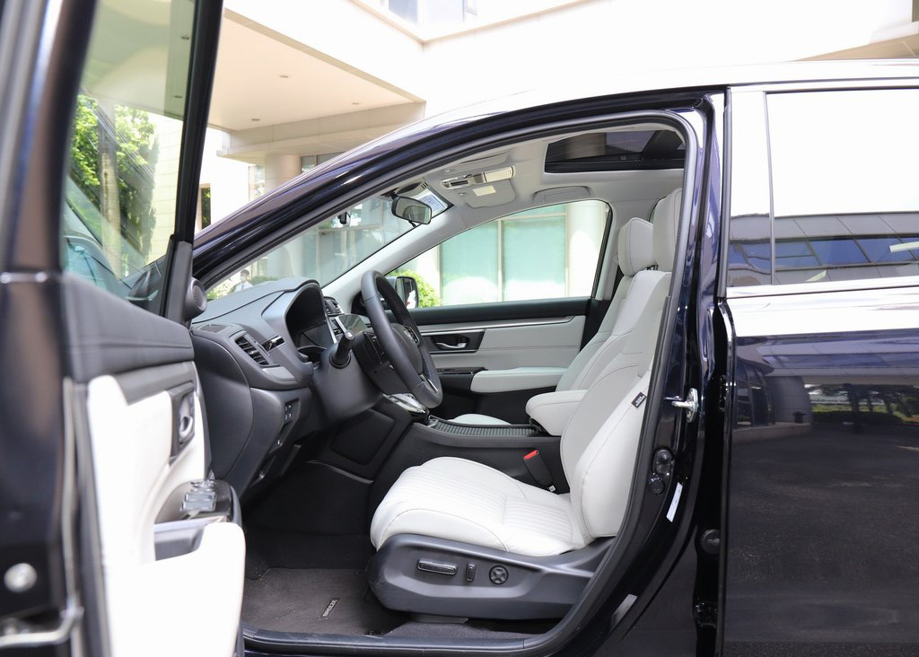 Compact Plug In Hybrid Vehicles New Energy 2.0L Premium Edition