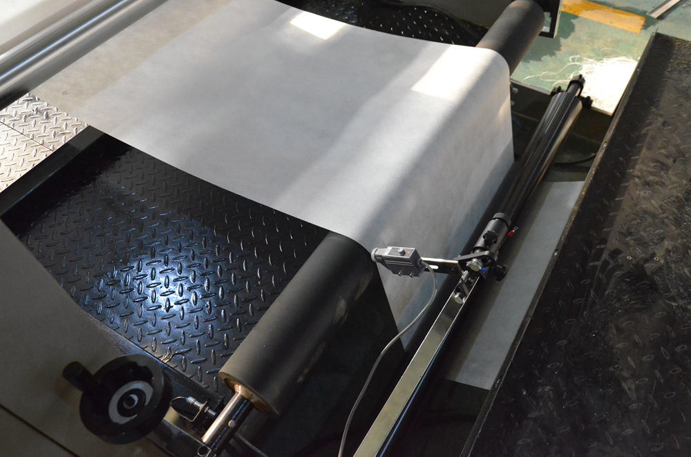 2022 Latest Digital Manual Dry Wet Textile Extrusion Coating Non-Woven Fabric Laminating Machine