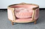 Nice design furniture for dogs oak wood frame dog house good cushion with velvet