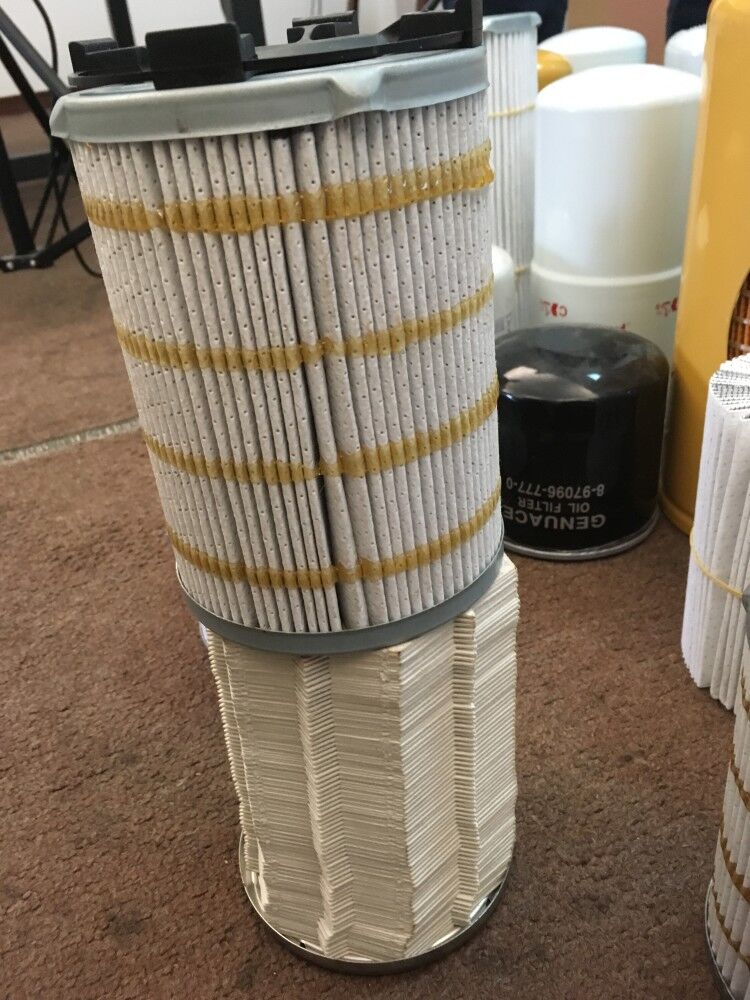 Engine Oil Filter LF9009 LF3000 LF9070 LF670 LF777