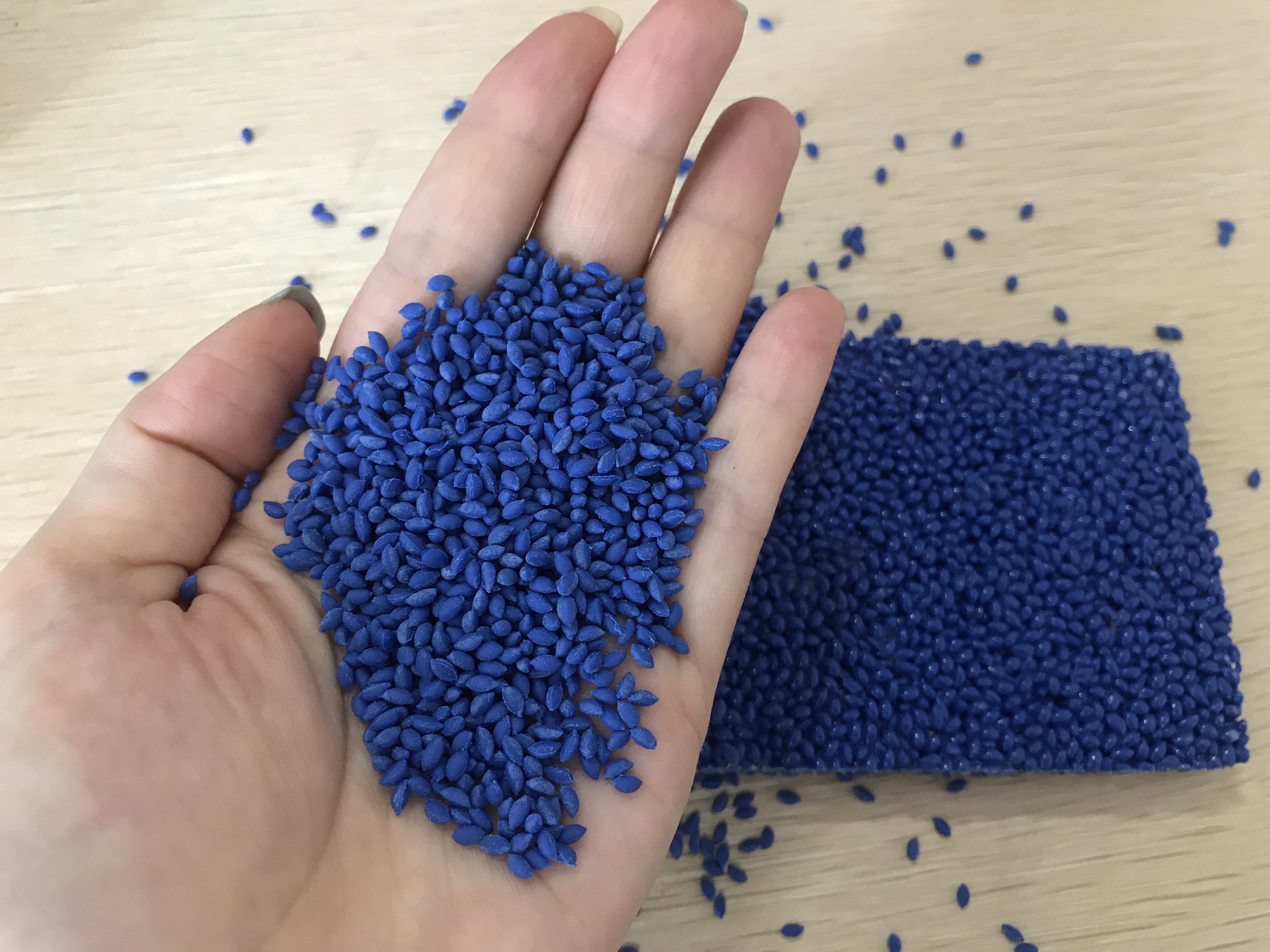 Biodegradable Non Static Breathable EPDM Rubber Crumb
