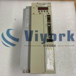 Yaskawa SGDH-30DE Industrial Servo Drives 3KW 3PH 480VAC 50/60HZ NEW