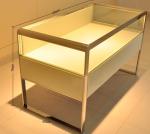 Fashion Luxury Jewelry Display Table , Durable Metal Glass Display Showcase
