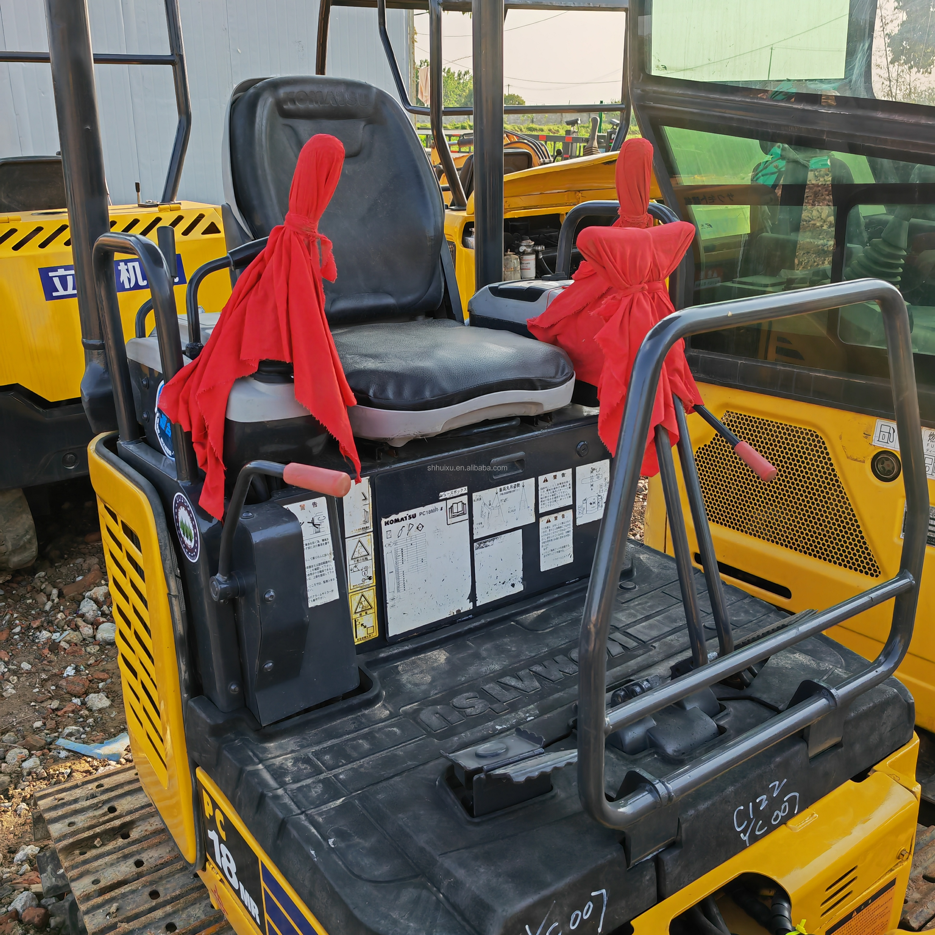 Komatsu pc18MR used mini excavators 1.8ton original japan