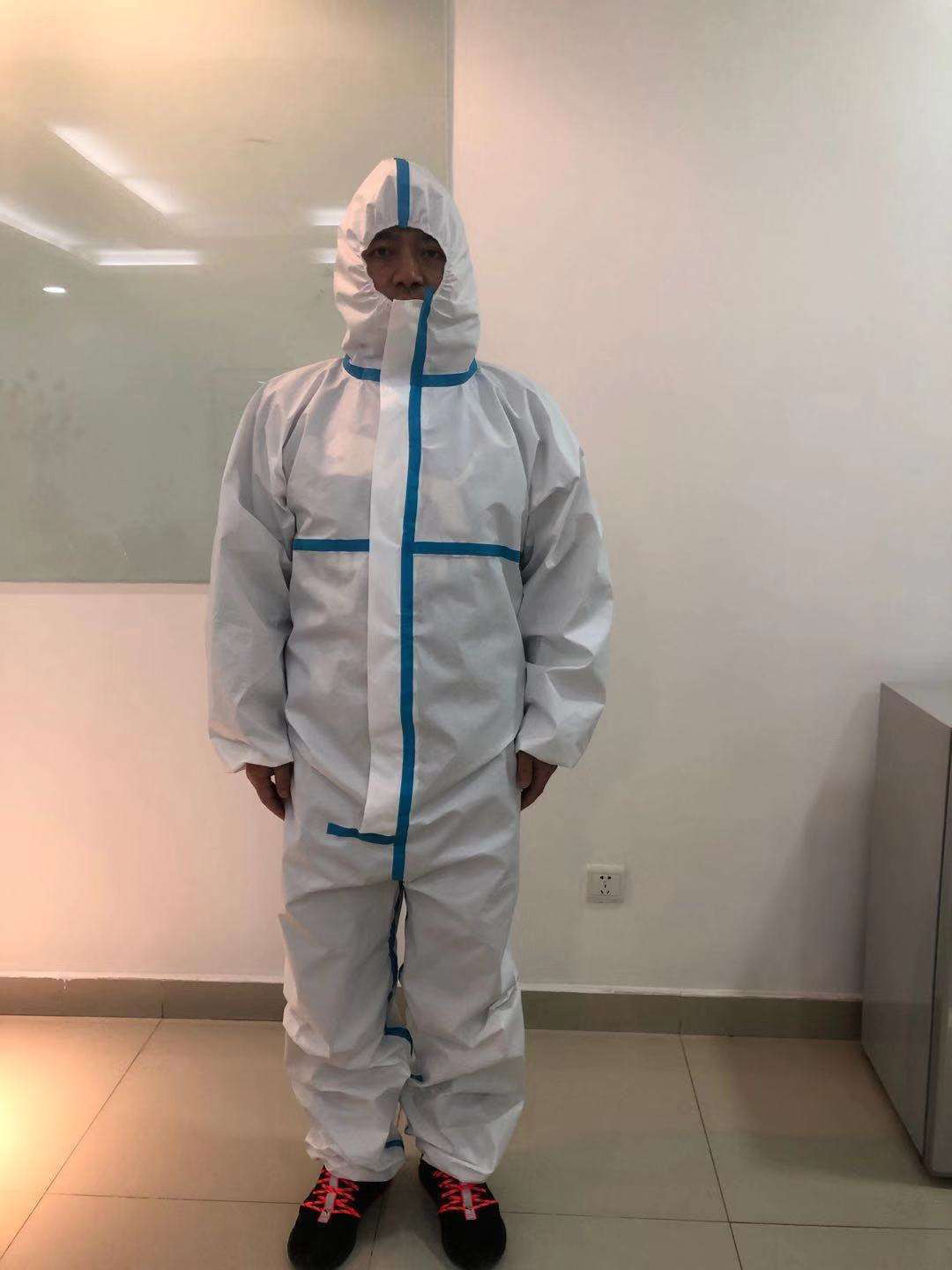Medical Disposable Protective Suit , Breathable Disposable Coveralls CE FDA Certified