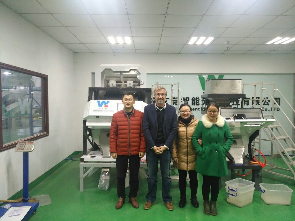 Intelligent Prunes Blueberry Cabbage Kiwicha Fried Onion Vegetable Fruit Color Sorter Machine for Farm Processing