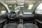 Standard Version BYD E2 Electric Car 301KM Durable EV Compact SUV