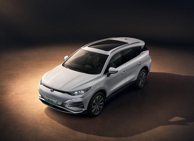 6 Seat BYD Tengshi SUV Super Hybrid Plug In Hybrid Power 4x4