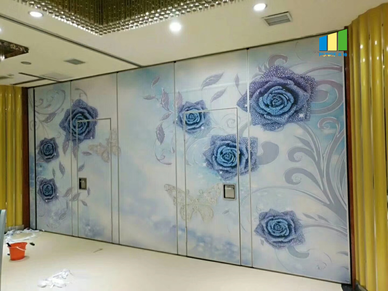 Interior Decorative Hanging Partition Acoustic Conference Room Dividers Panel Width 1230 mm
