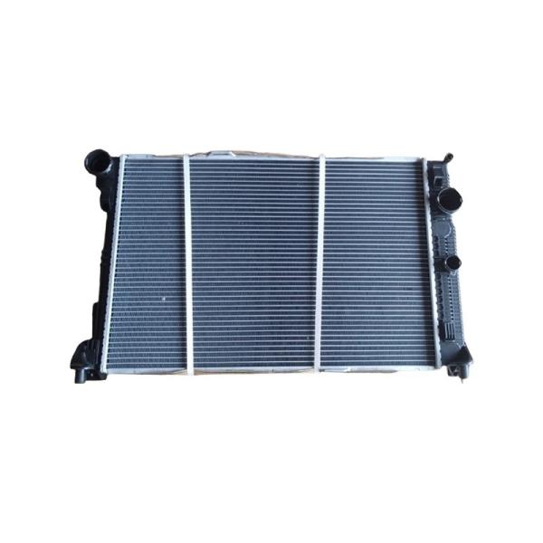 Mercedes Benz Radiator Replacement 2045003703 A2045003703 Water Cooling Year