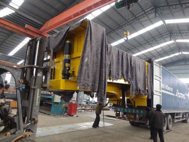 Hydraulic Sand Transporting Dump Truck Semi Trailer Type Landing Gear Standard 28 Ton
