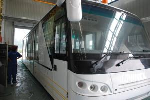 Wholesale Large Capacity 102 passenger Xinfa Airport Equipment Airport Apron Bus from china suppliers