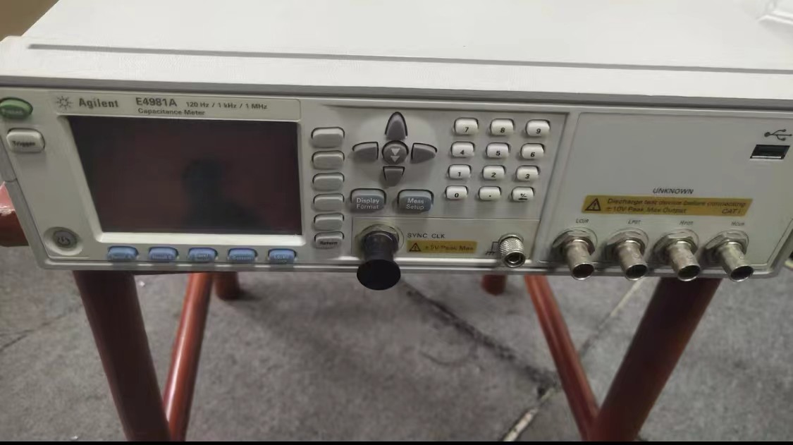 Tested In Full Working Condutions Keysight Agilent E4981A Capacitance Meter Precision LCR Meter