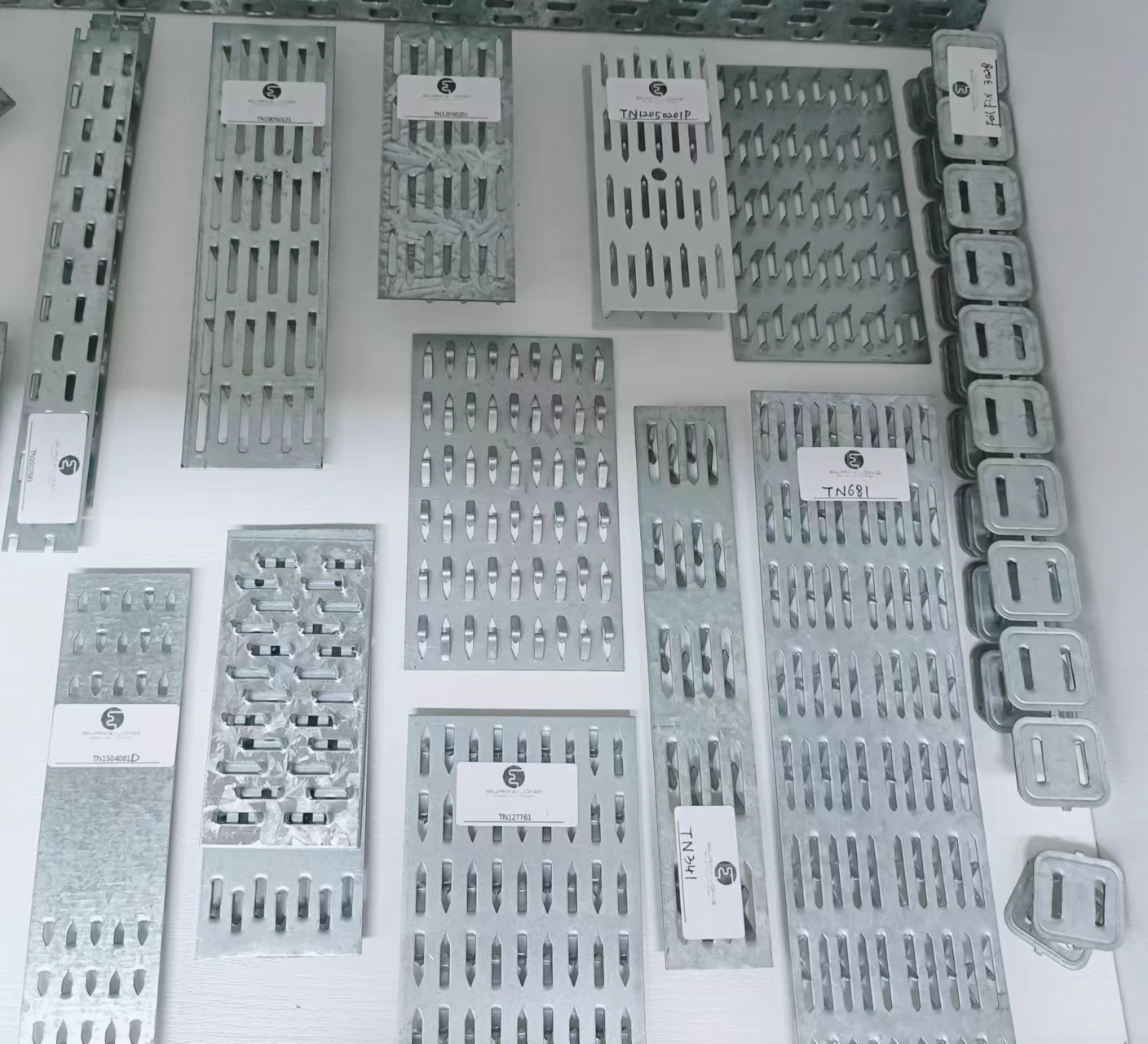 1mm Galvanized Steel Round Truss Teeth Nail Plates for OEM ODM Timber Connectors Coated