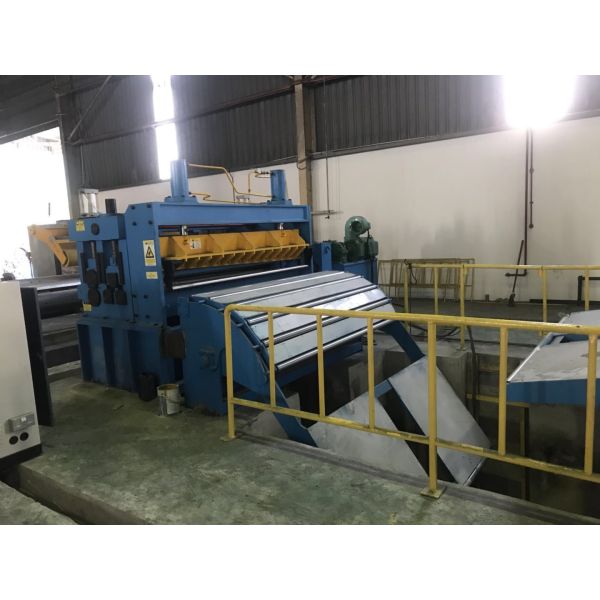 Simple Hydraulic Metal Slitting Line / Blue Sheet Metal Slitter Machine