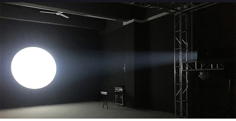 330W 350W LED Follow SpotLight , 4100K Nightclub Stage Lighting