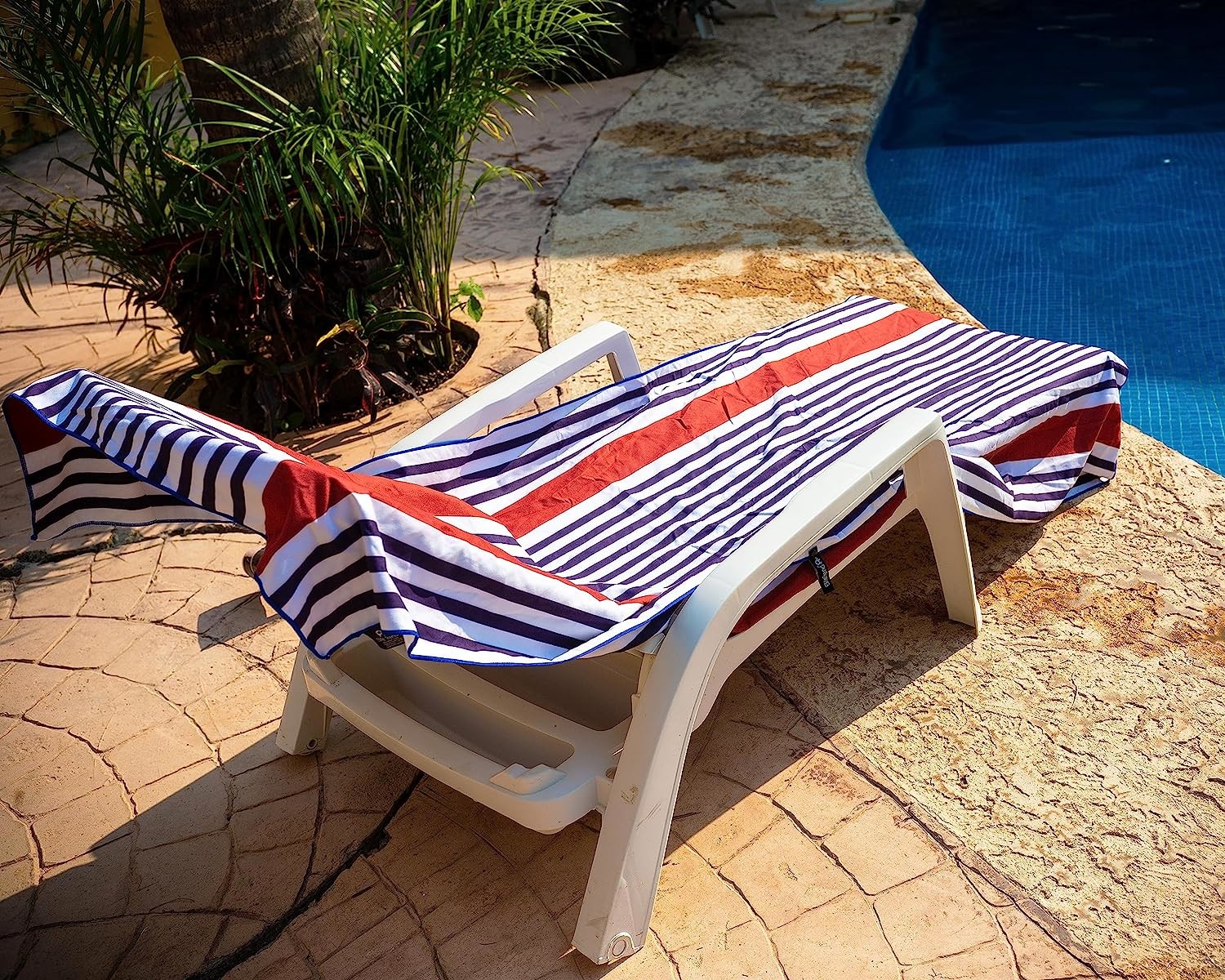 Rectangular Color Stripe Printed Beach Towel Microfiber Quick Drying Beach Towel