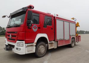 Wholesale SINOTRUK Light Duty Rescue Truck , 4x2 Modern Fire Engine With 5 Ton Crane from china suppliers