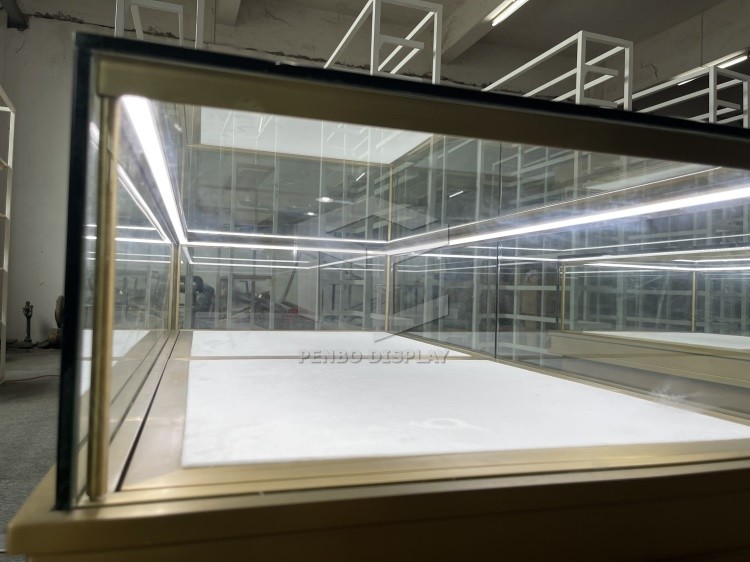 1000mm Long Jewelry Shop Furniture T4 LED Jewellery Display Counter