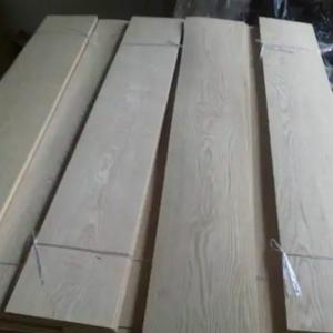 Wholesale E1 E2 Wood Flooring Veneer Crown Cut White Oak Natural For Decoration from china suppliers