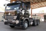 10 wheels Sinotruk Howo tractor truck / prime mover with luxury cabin and 12R20