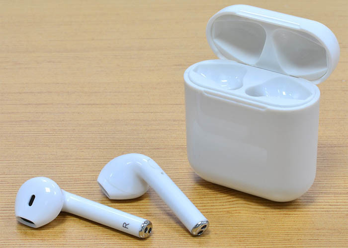 I9S TWS Wireless Bluetooth Earphones Pure White Color CE / ROHS Certification