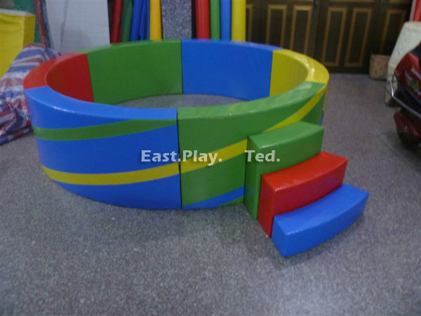 Hand Make Residential Soft Play Sponge , Kids Soft Mat PU Leather Material