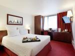 Ethiopia star hotel guestroom furniture wood bed with 2 door wardrobe and