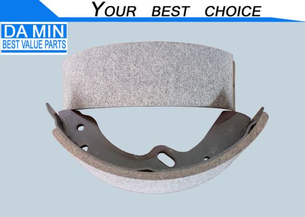 4HF1 Brake Shoes ISUZU NPR Parts 8941547730 K4442 Light Truck 75mm Width 10mm