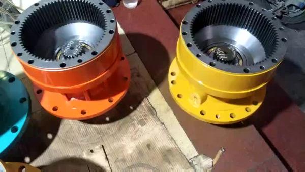 R250-7 R260-7 Swing Motor Reduction Gear Box Apply To Hyundai Excavator Spare