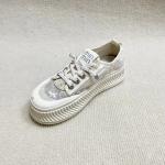 Women casual fashion shoes with breathable meth surface and lace up