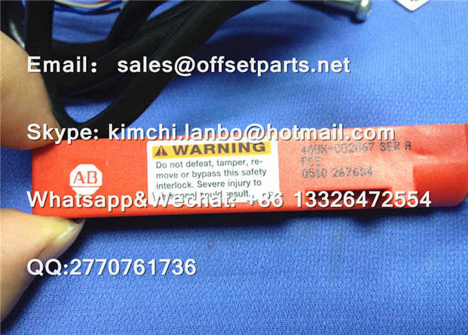02067 5BE-M400-010 komori safety switch for L440 machine offset printing machine spare parts