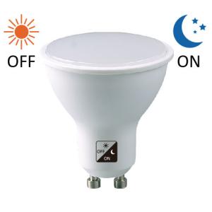 Wholesale 220-240V Natural White Dusk Sensing Light Bulbs 4000K Color Temperature from china suppliers
