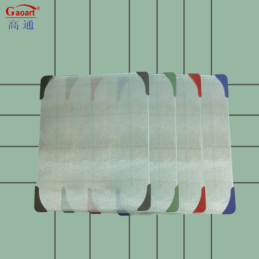 Customized Logo Acceptable Tempered Glass Cutting Board for Kitchen 4Pcs Corners