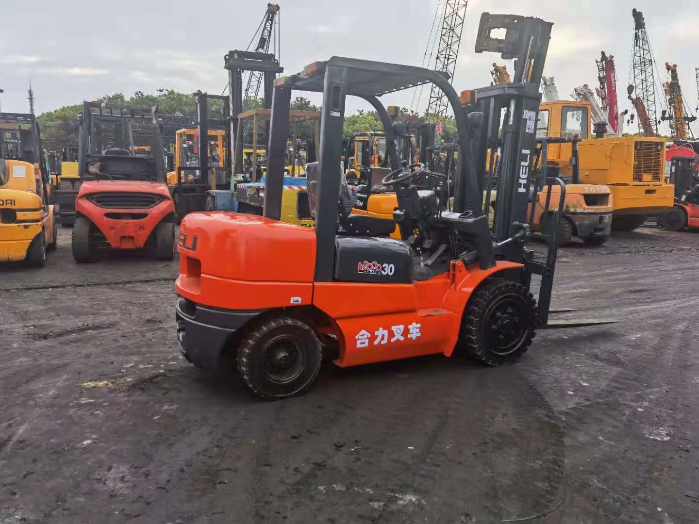 Heli CPCD30 Handling Diesel Used Forklift Truck 3T