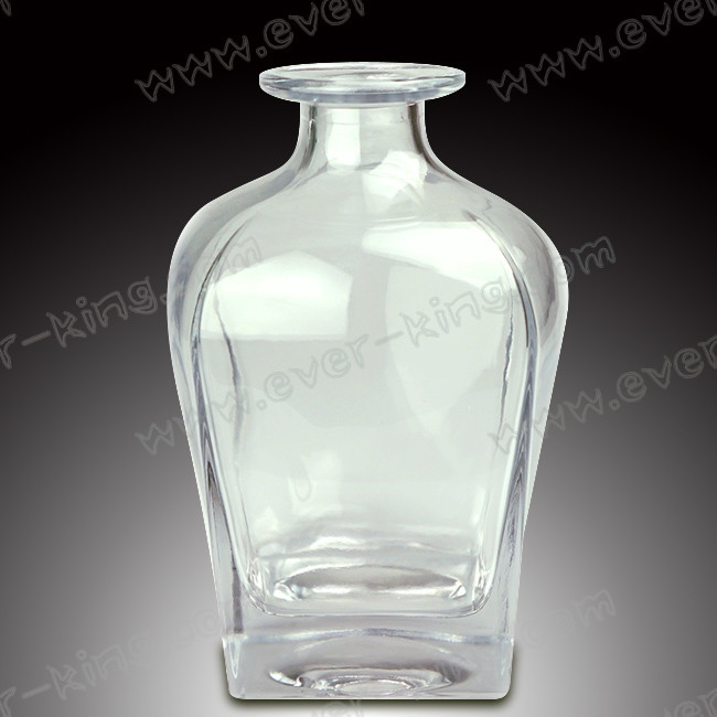 OEM Luxury White Flint 750 ML Rum Glass Bottle