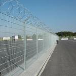 4mm Diameter Razor Barbed Wire Fencing Military Concertina Welded Mesh